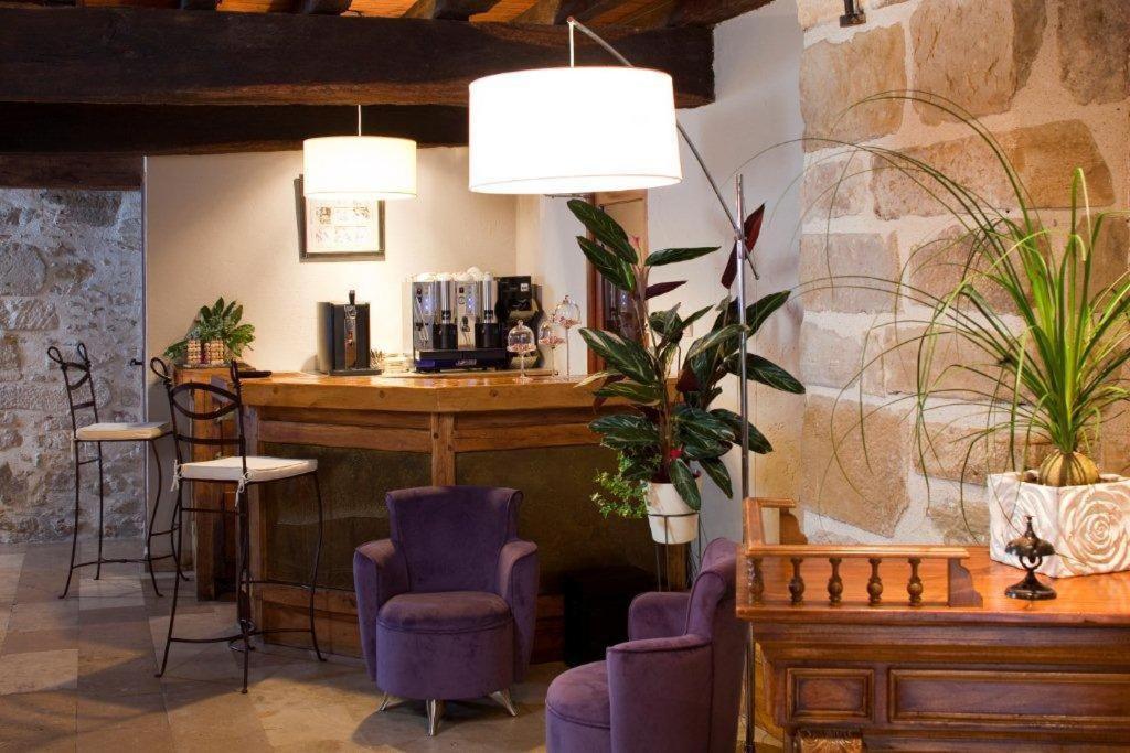 Hotel Les Remparts Mirepoix  Exterior photo